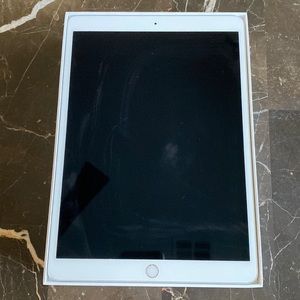 Refurbished iPad Pro (10.5-inch)